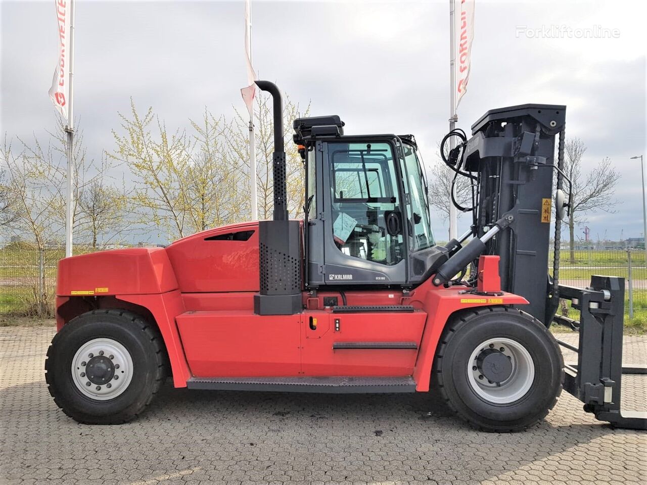 Kalmar DCG160-12 utovarivač kontejnera